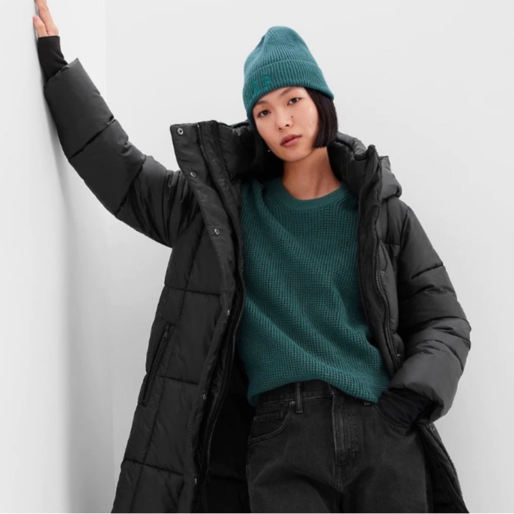 GAP long black puffer coat - medium - “big puff”